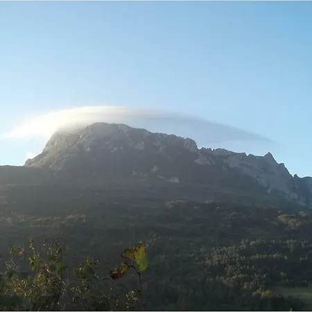Leclosdelenchanteur * Bugarach