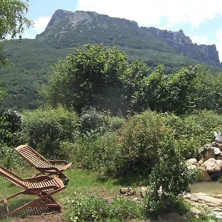 Leclosdelenchanteur * Bugarach